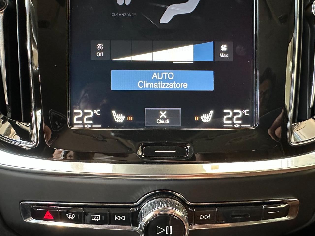 Volvo V60 2.0 d4 Inscription geartronic-19"-Carplay-Camera-Pelle