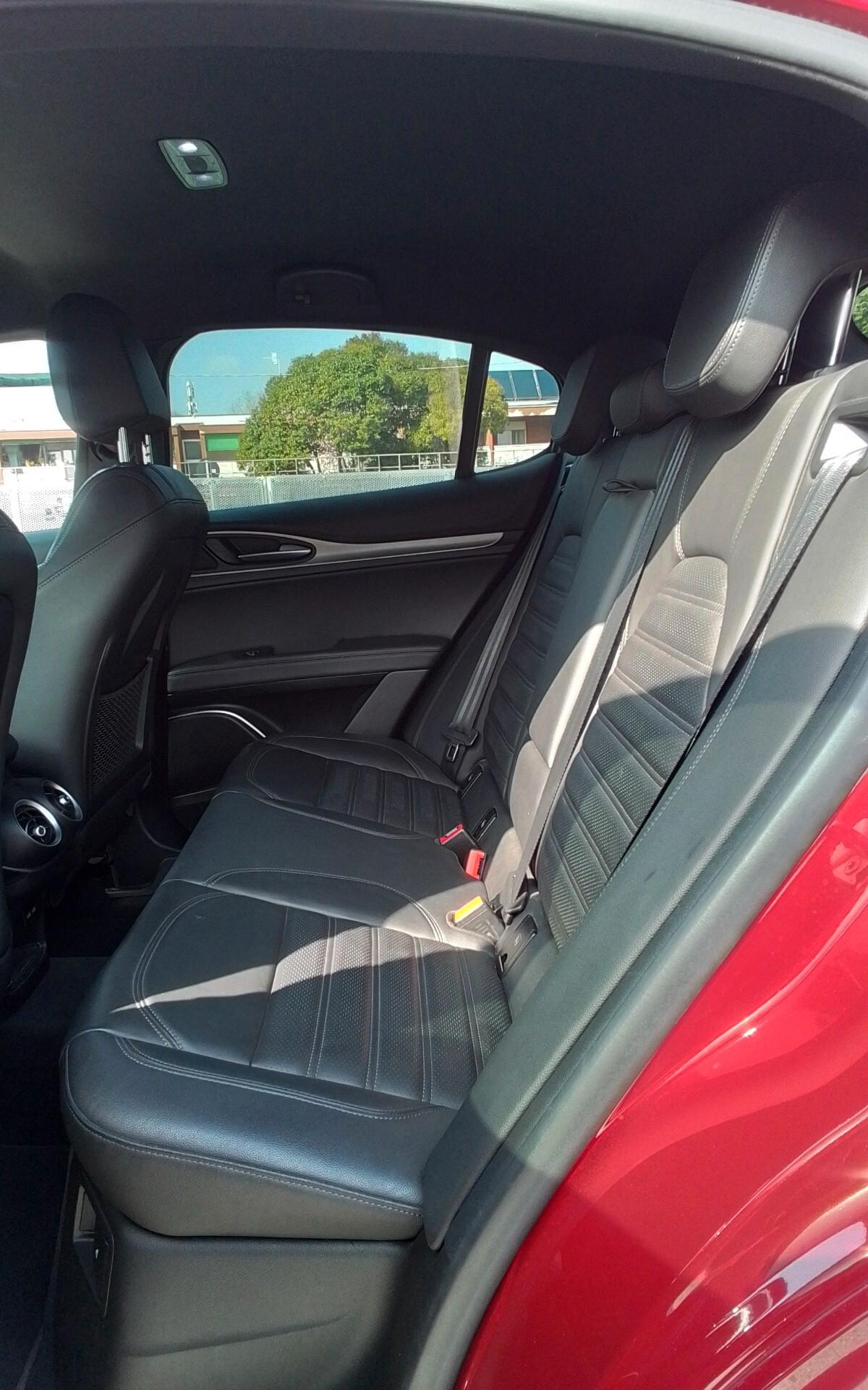 Alfa Romeo Stelvio 2.2 Turbodiesel 210 CV AT8 Q4 Veloce