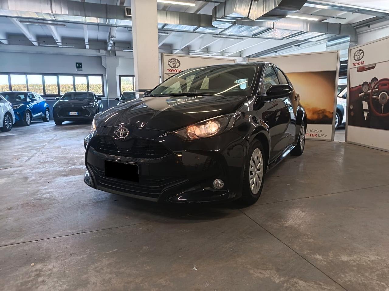 Toyota Yaris 1.0 5 porte Active