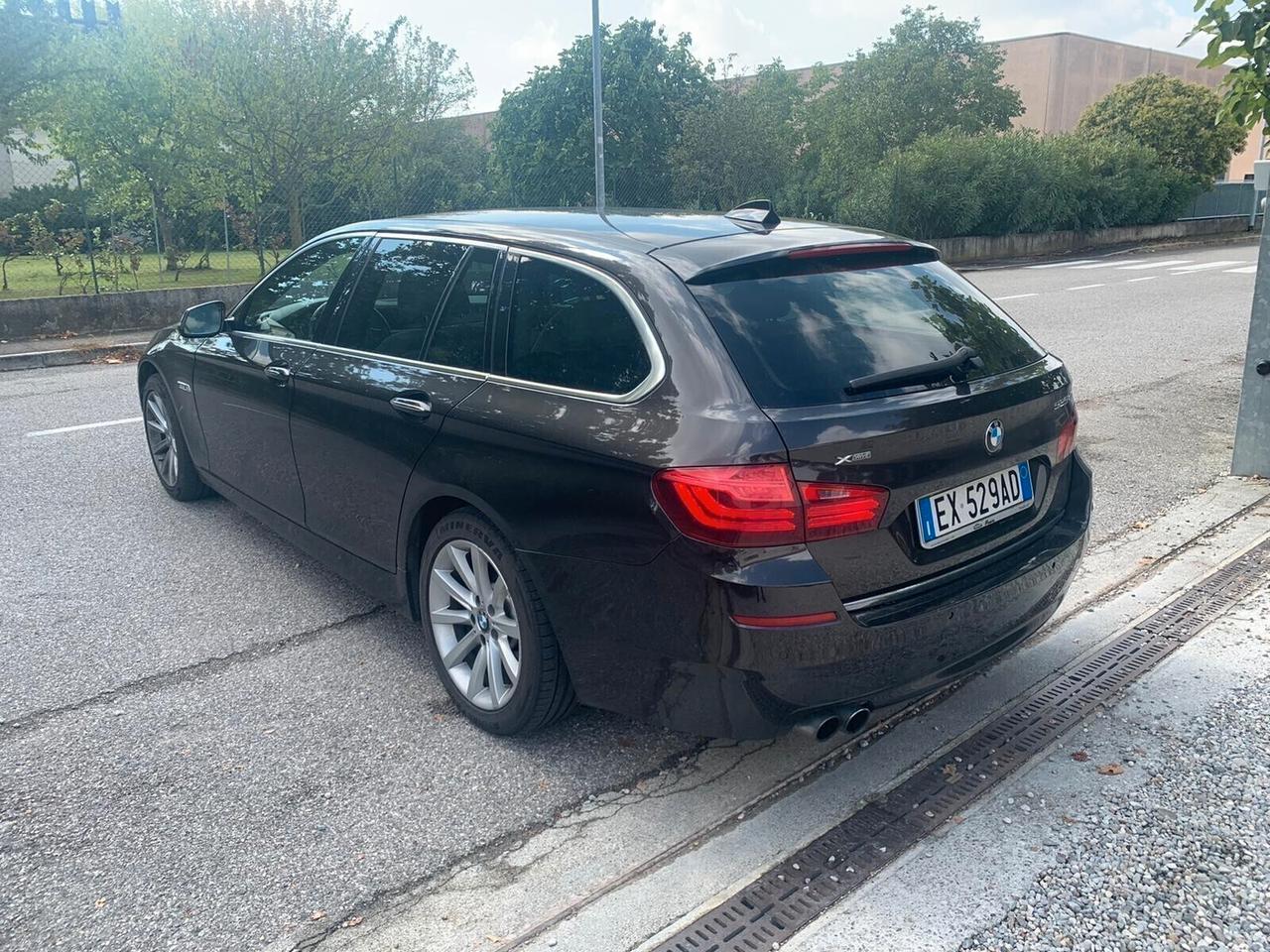Bmw 5 525XD 2.0 diesel xDrive luxury EURO 6B