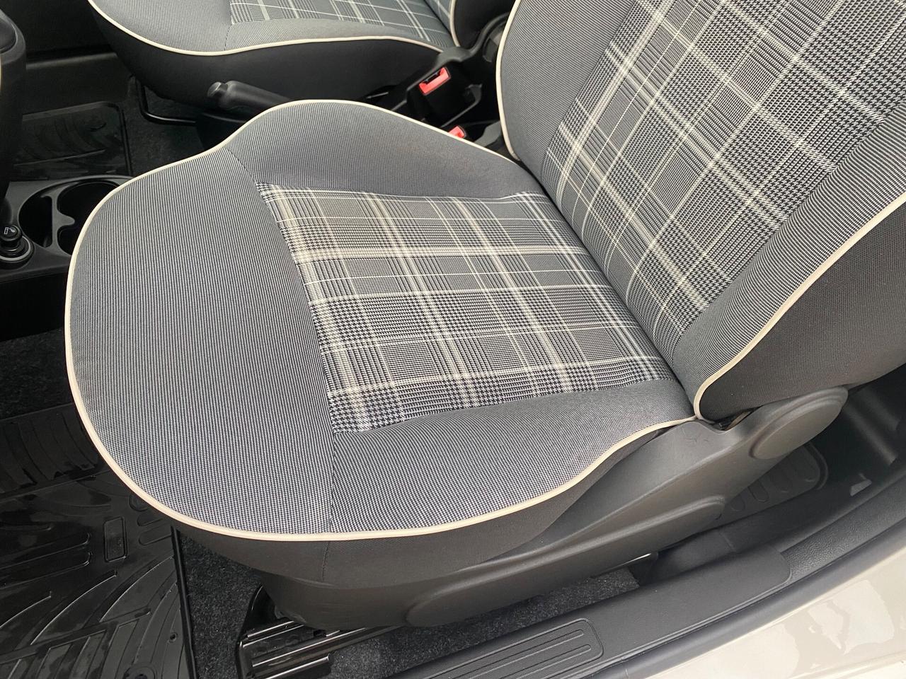 FIAT 500 LOUNGE - KM 32000 - PARI AL NUOVO