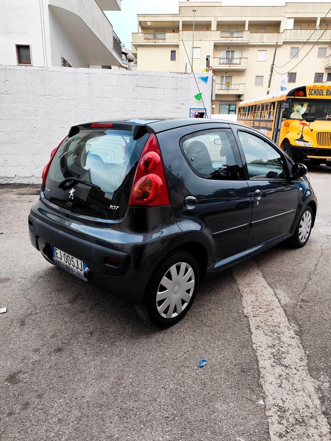 Peugeot 107 1.0 68CV 5p. Active 2Tronic