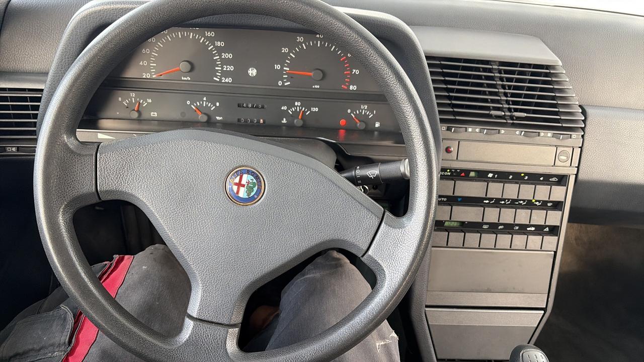 Alfa Romeo 164 2.0i Twin Spark