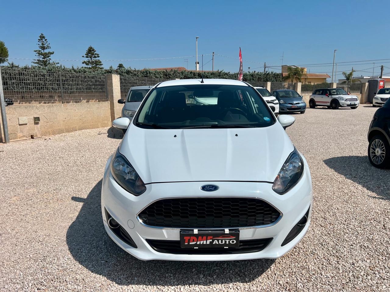 Ford Fiesta 1.5 tdci 75 cv ok neopatentati
