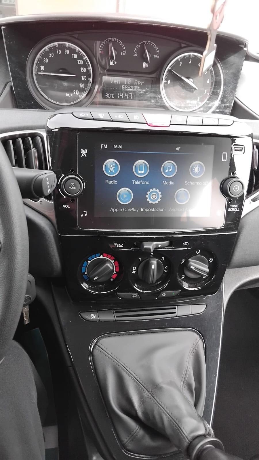 Lancia Ypsilon 1.0 FireFly 5 porte S&S Hybrid Silver