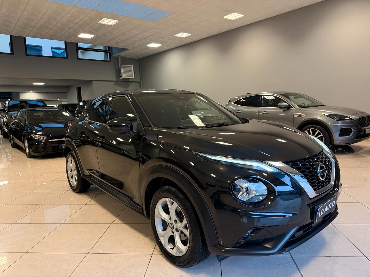 Nissan Juke 1.0 DIG-T 114 CV N-Connecta