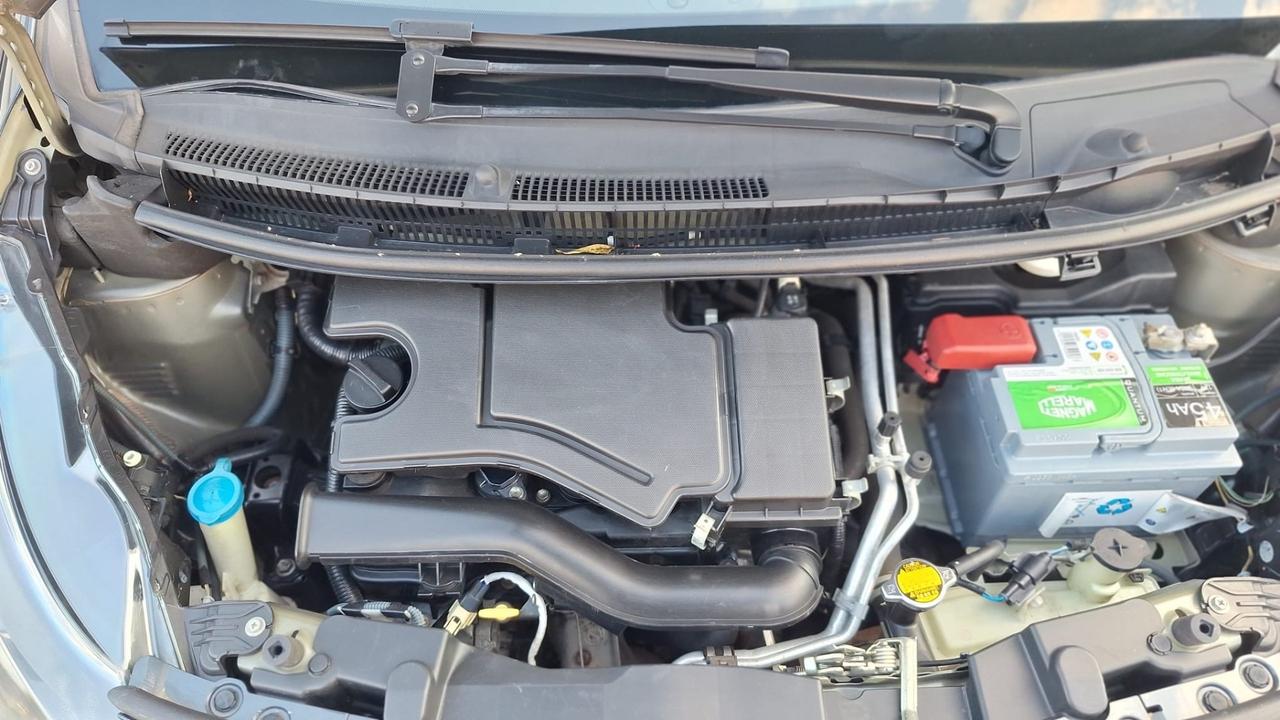 Toyota Aygo 1.0 VVT-i 69 CV 5 porte x-clusiv