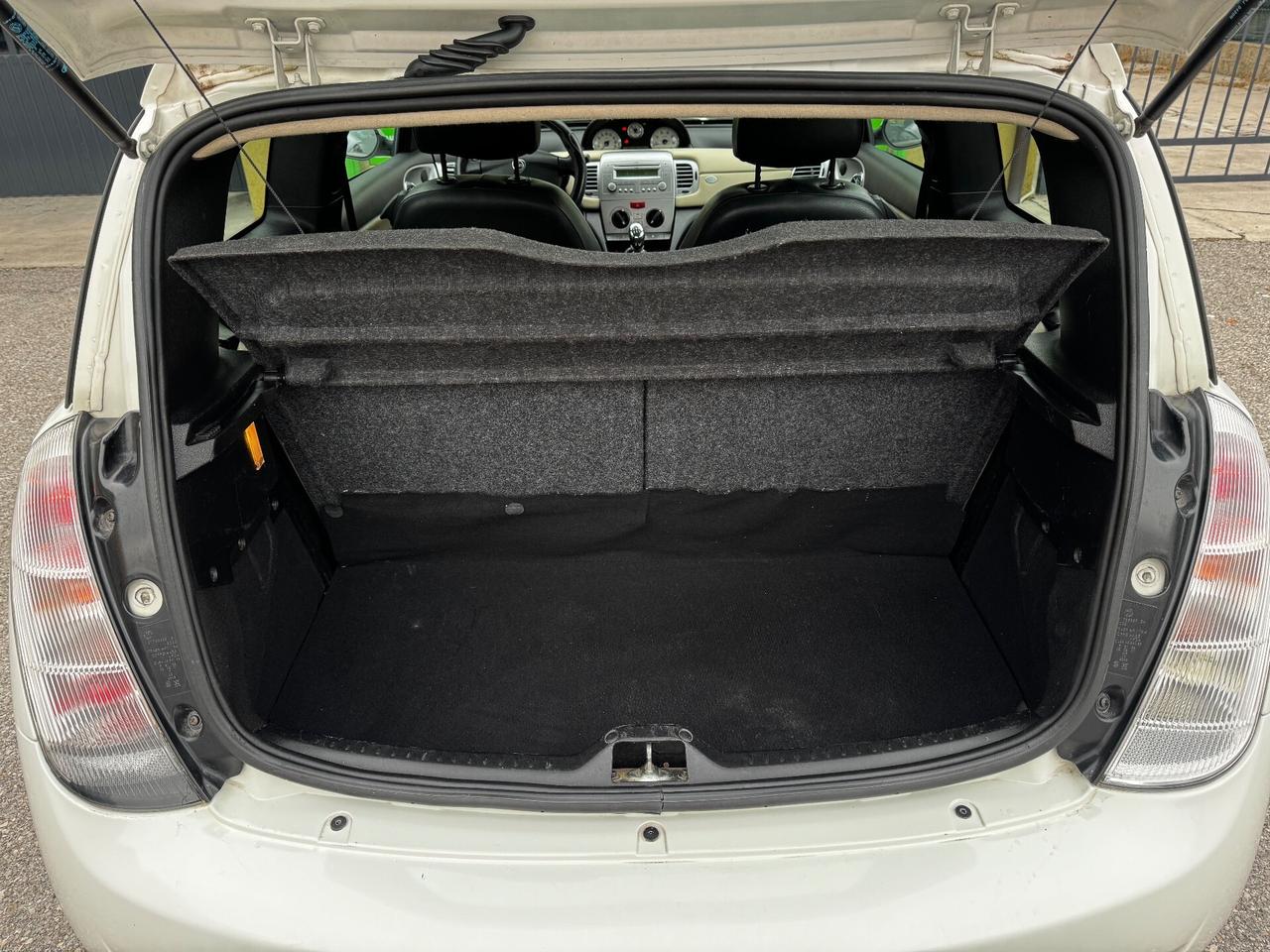 Lancia Ypsilon 1.4 GPL Neopatentati