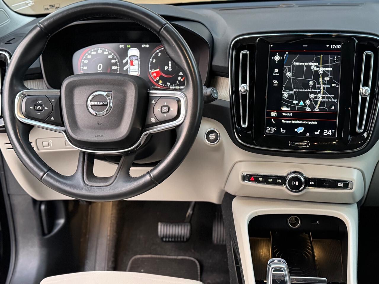 Volvo XC40 T4 AWD Geartronic Inscription