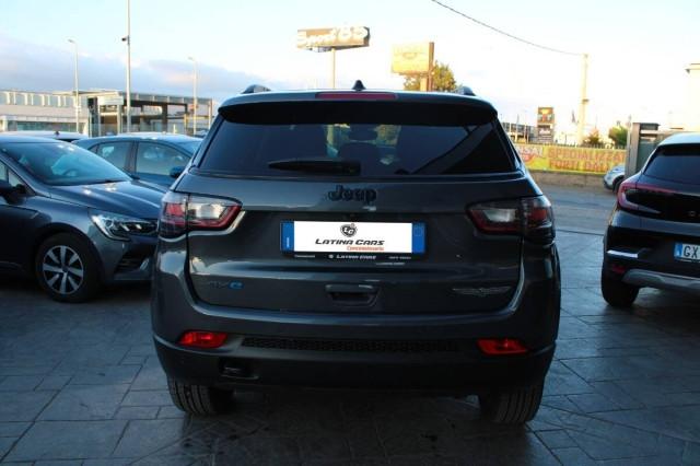 Jeep Compass 1.3 turbo t4 phev Trailhawk 4xe con CarPlay