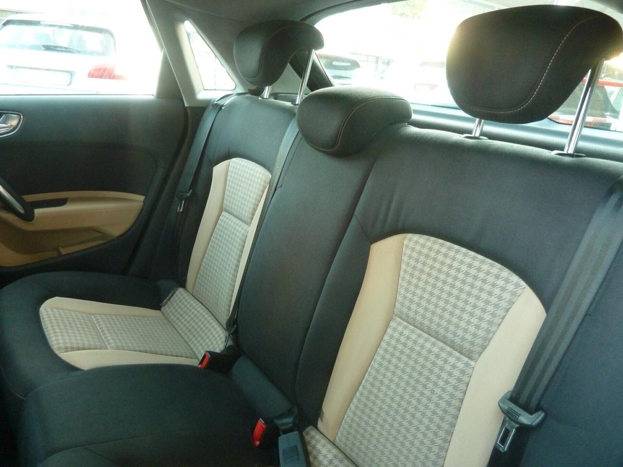 Audi A1 1.6 TDI S tronic Automatica