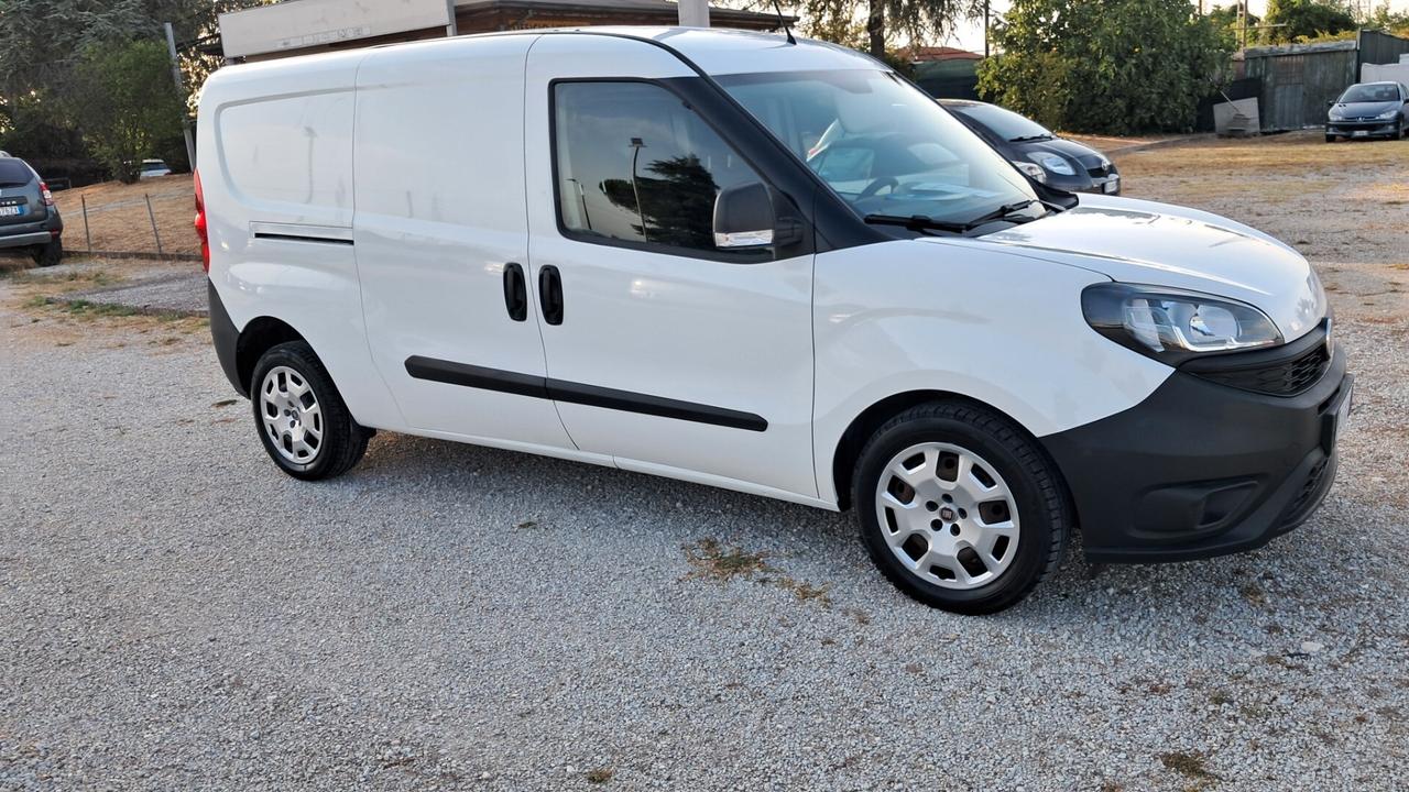 Fiat Doblo Doblò 1.6 MJT 105CV Cargo Maxi Lounge 3 Posti