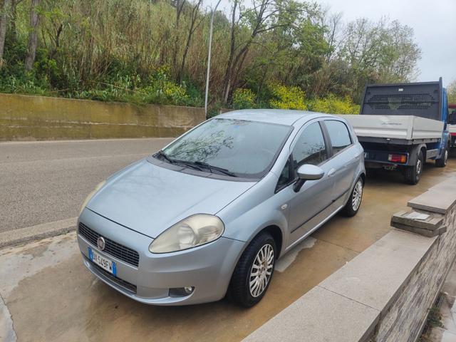 FIAT Grande Punto 1.3 MJT 75 CV 5 porte Dynamic