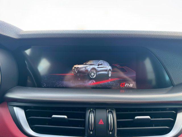 ALFA ROMEO Stelvio 2.2 TURBODIESEL 210 CV AT8 Q4 VELOCE *UNIPROP*