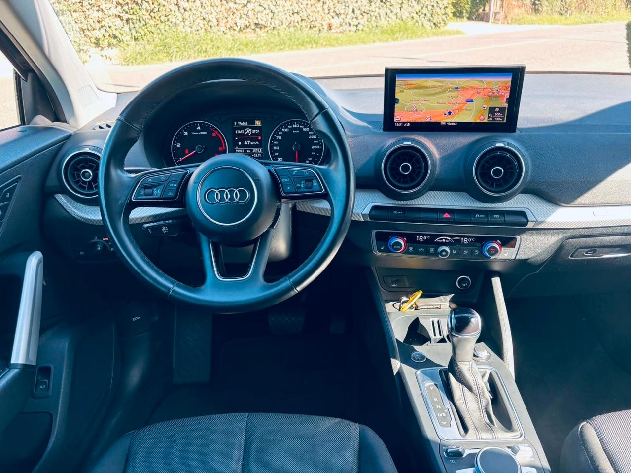 Audi Q2 30 TDI S tronic Identity Black