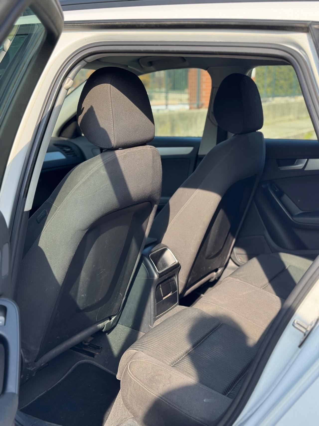 Audi A4 Avant 2.0 TDI 143CV F.AP. mult. Ambiente