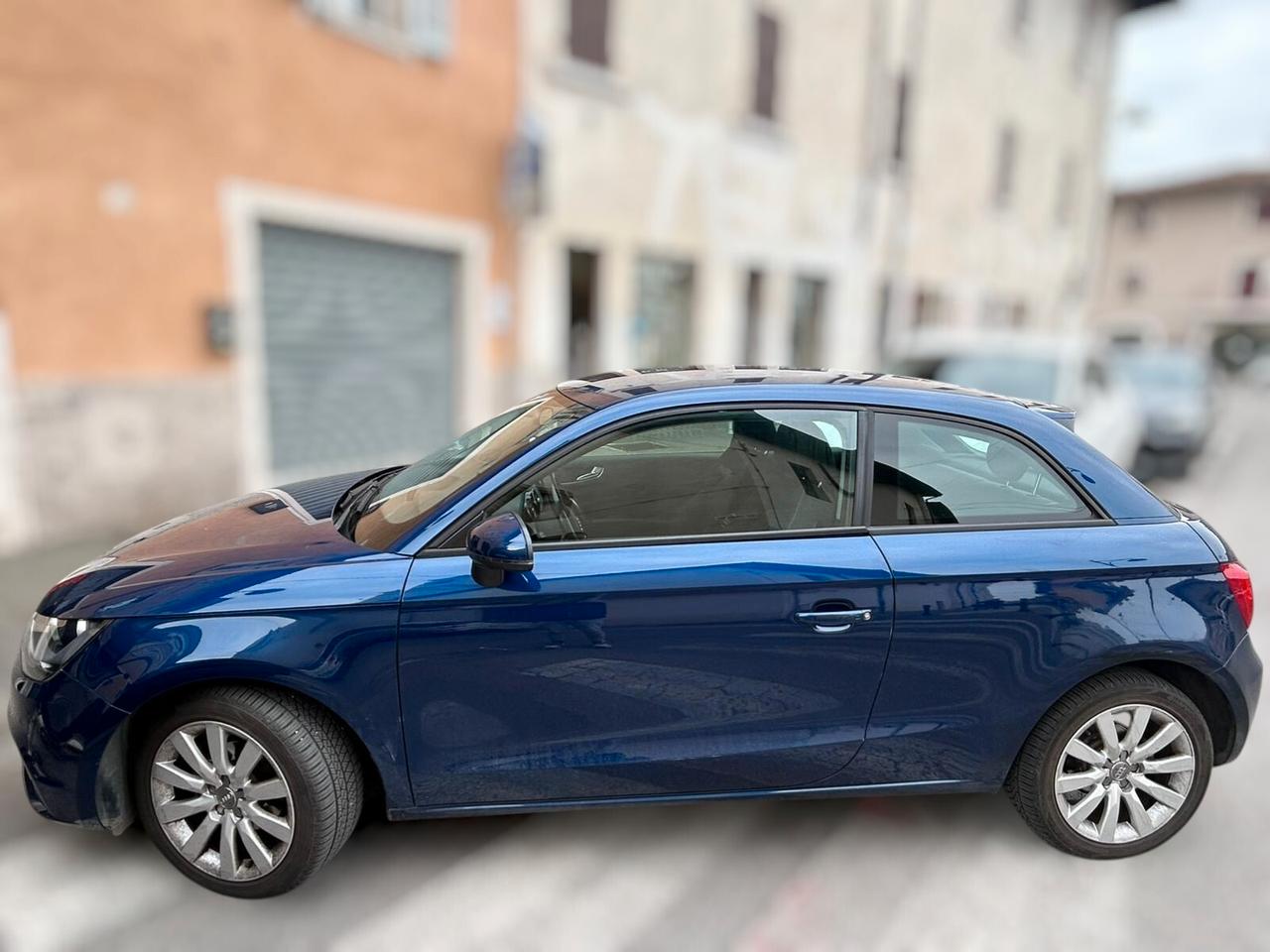 Audi A1 3p 1.6 tdi c/clima 90cv - ANCHE PER NEOPATENTATI