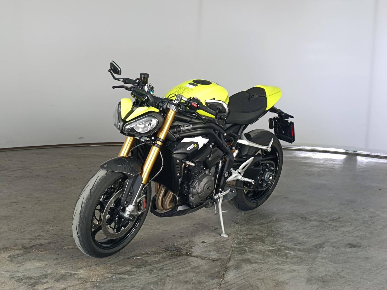 TRIUMPH speed triple 1200 rx