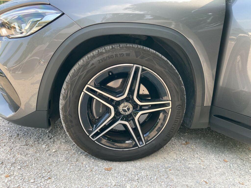 Mercedes GLA 200 200 D Premium 4Matic 8G-DCT