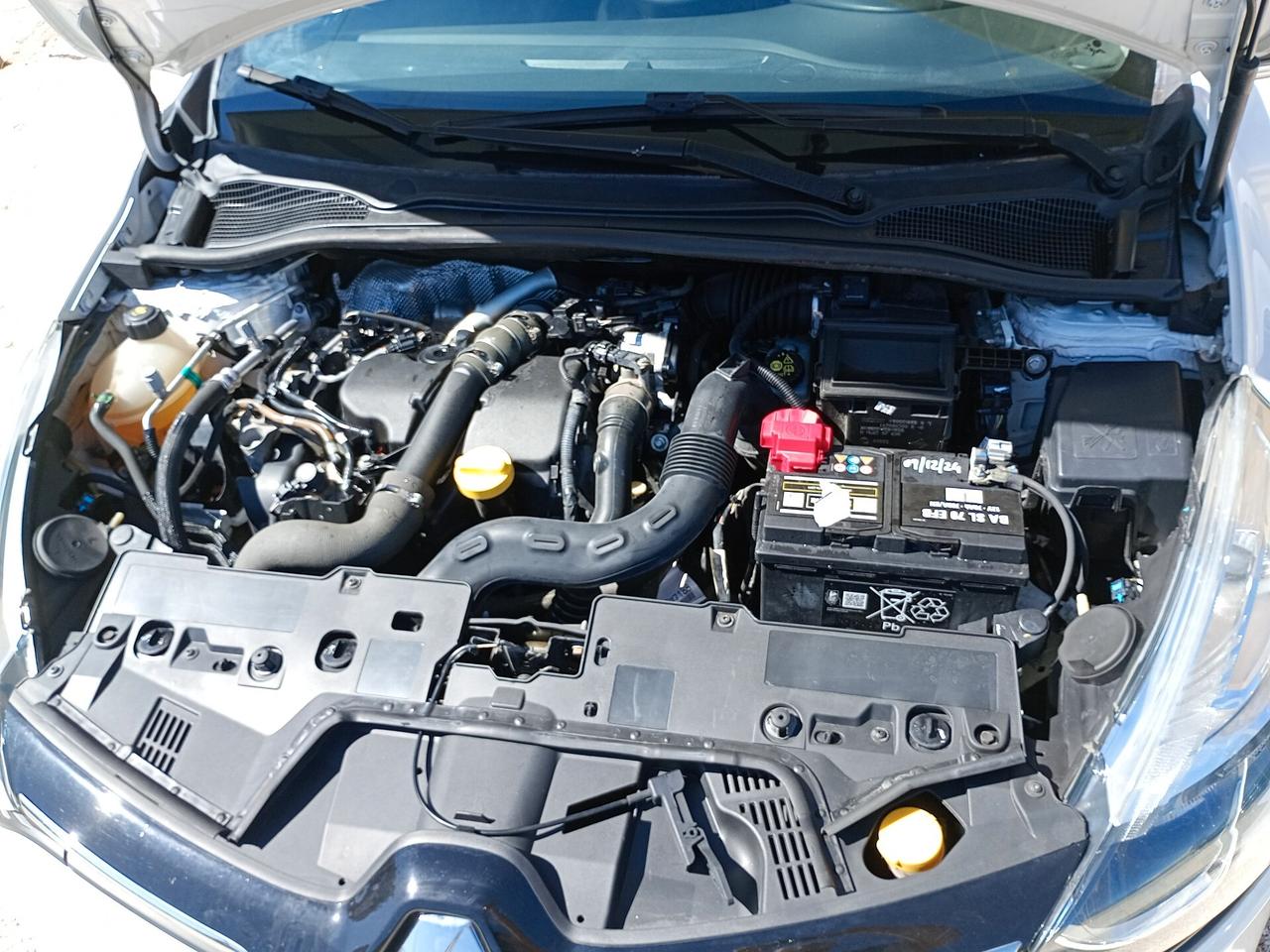 Renault Clio dCi 8V 75 CV 5 porte Duel