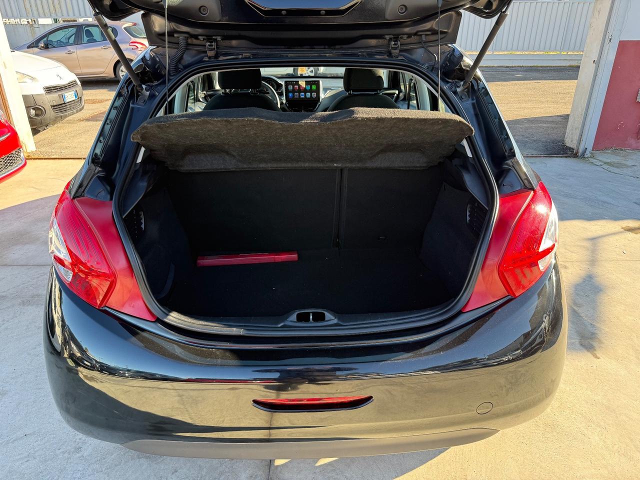 Peugeot 208 1.2 VTi 82 CV 5 porte