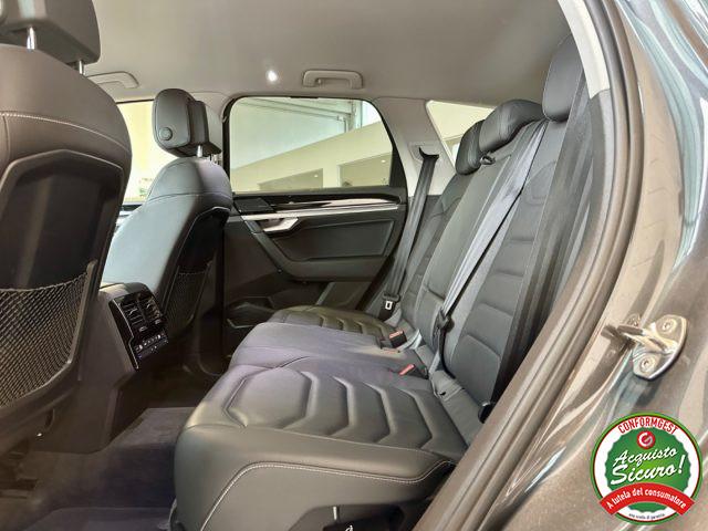 VOLKSWAGEN Touareg 3.0 V6 TDI SCR Advanced