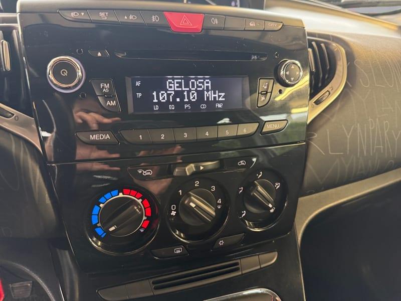 LANCIA YPSILON 1.2 69 CV 5 PORTE ELEFA
