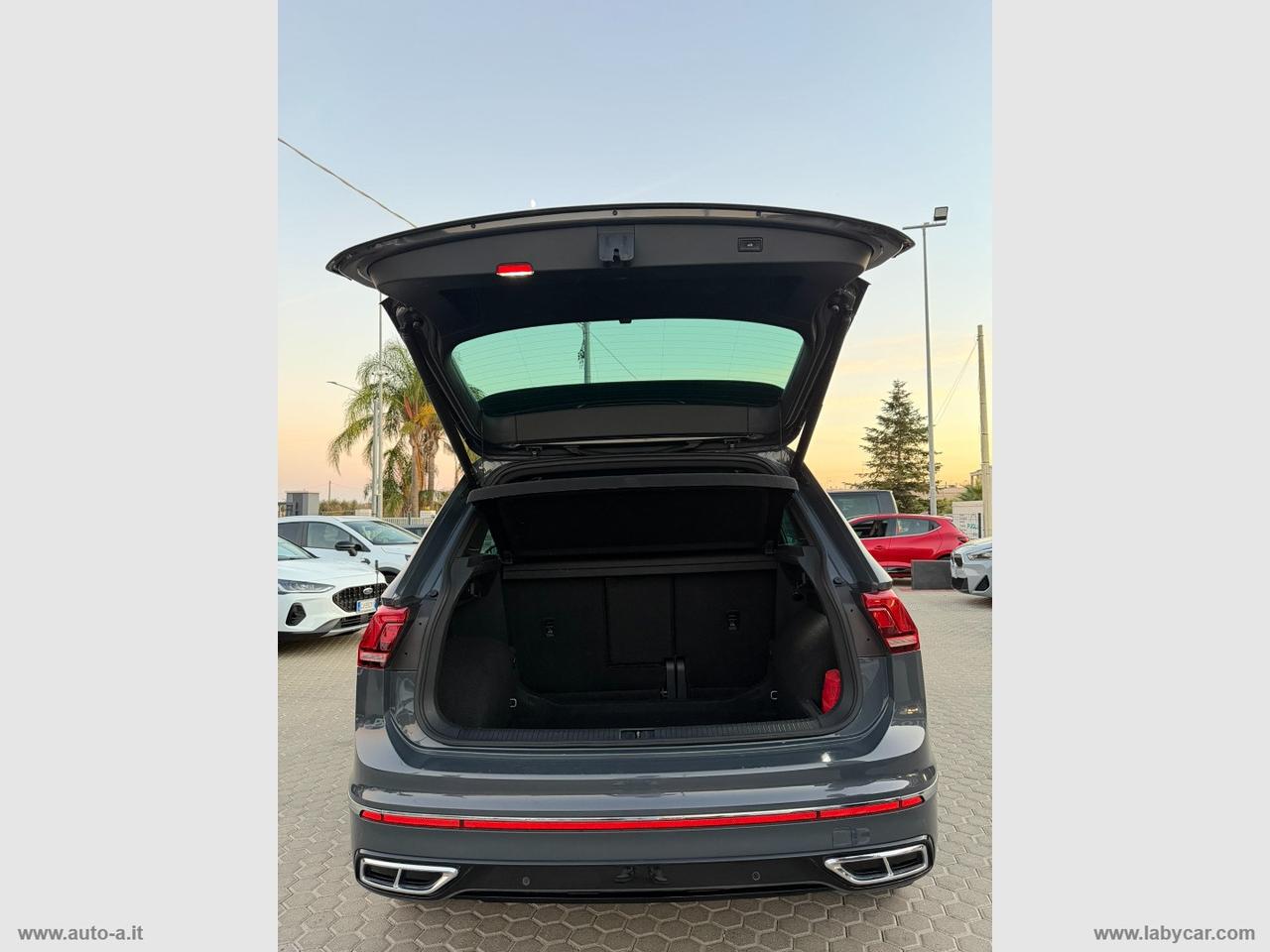 VOLKSWAGEN Tiguan 2.0 TDI 150CV SCR DSG R-Line