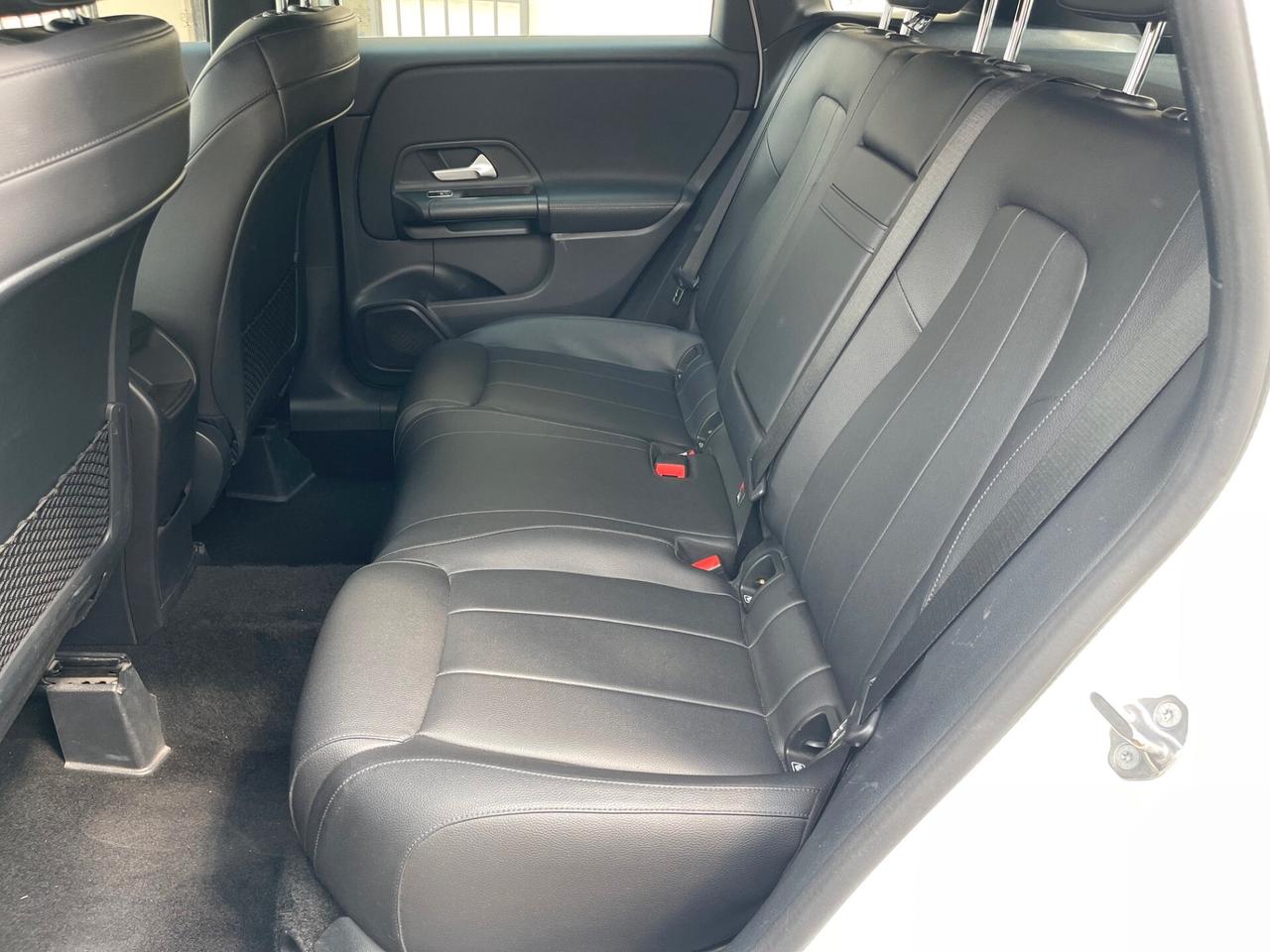 Mercedes-benz B 180 d Automatic Sport