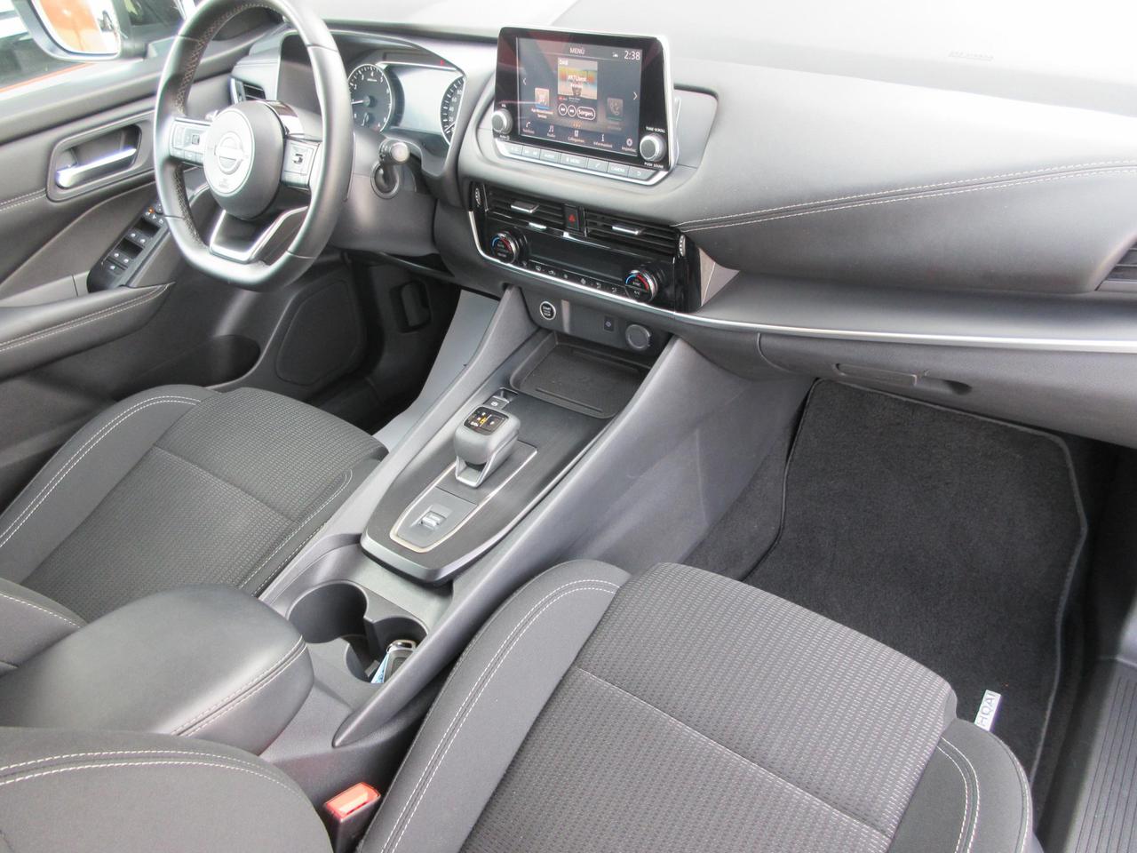 Nissan Qashqai 1.3 mhev Business 2wd 158cv xtronic