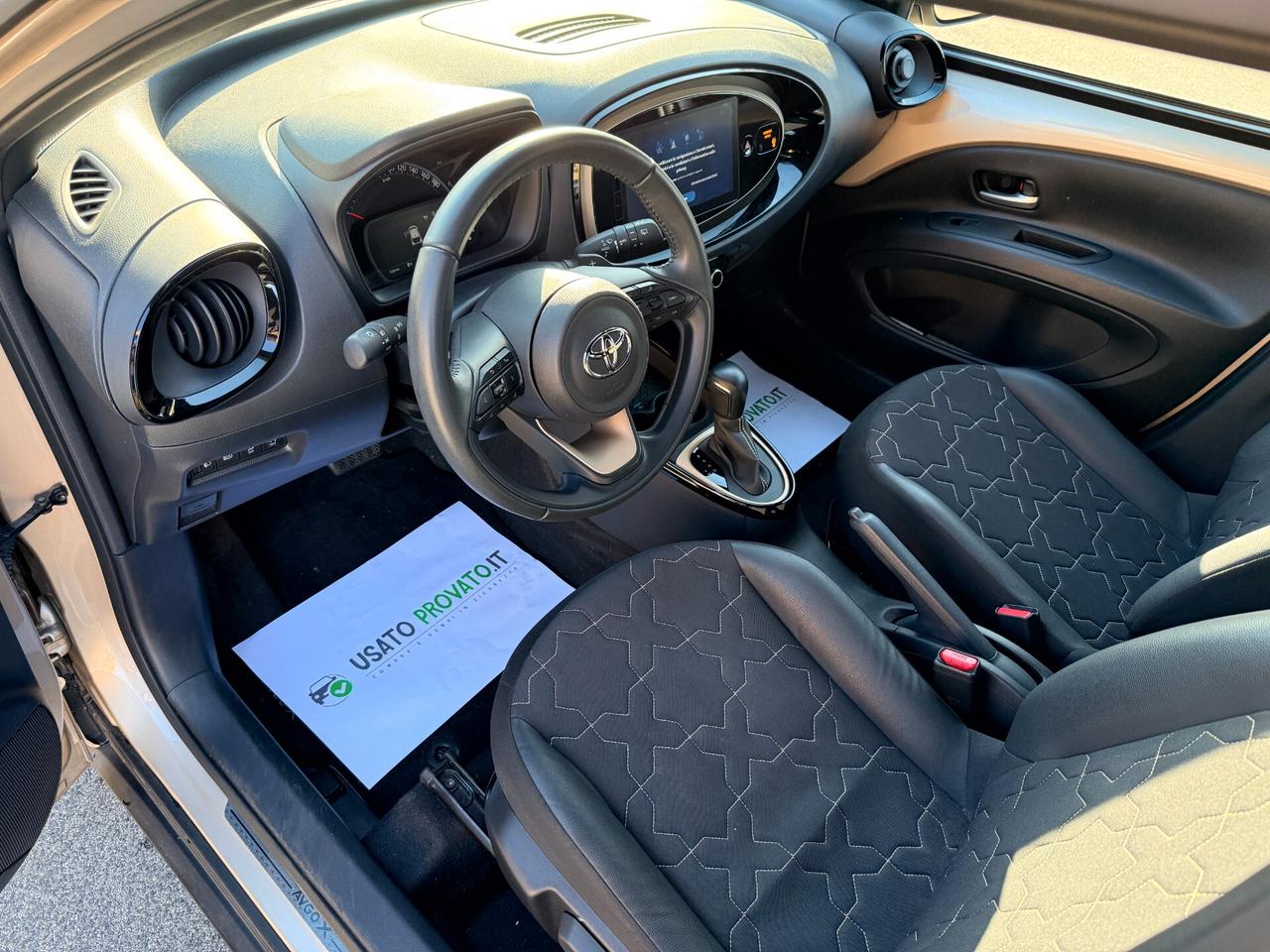 Toyota Aygo X 1.0 72cv Lounge AUTOMATICA