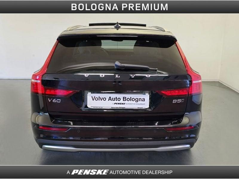 Volvo V60 Cross Country V60 Cross Country B5 AWD automatico Plus