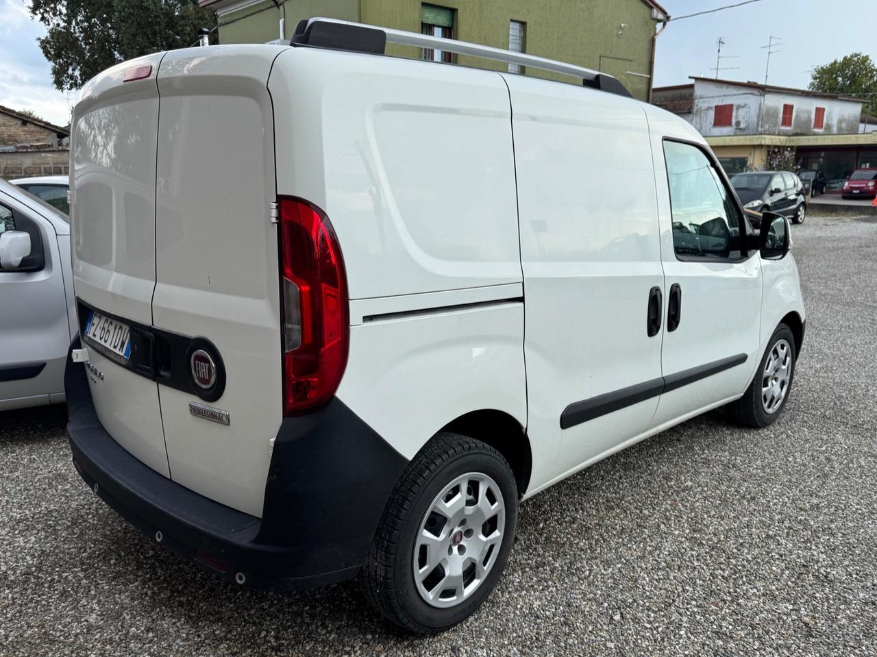 Fiat Doblo 1.6 MJT 120CV PC-TN Cargo Lamierato SX 3 Posti