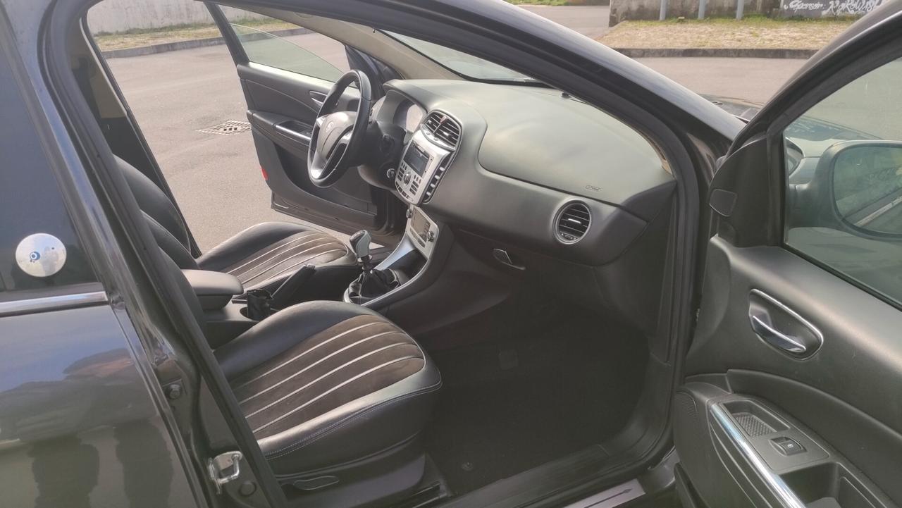 Lancia Delta 1.4 T-Jet Gold Ecochic GPL NEOPATENTATI - 2012