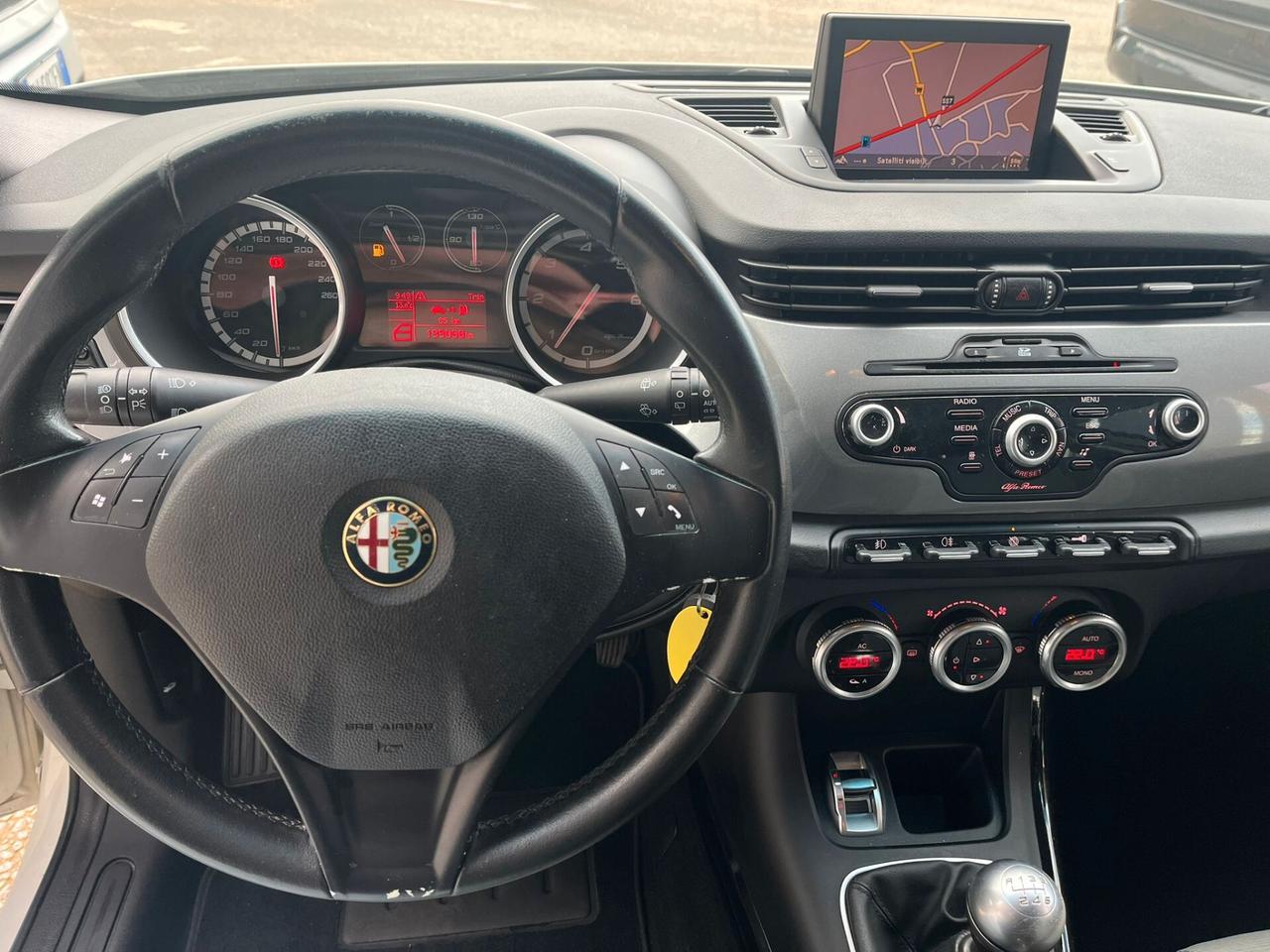 Alfa Romeo Giulietta 1.6 JTDm-2 105 CV Distinctive