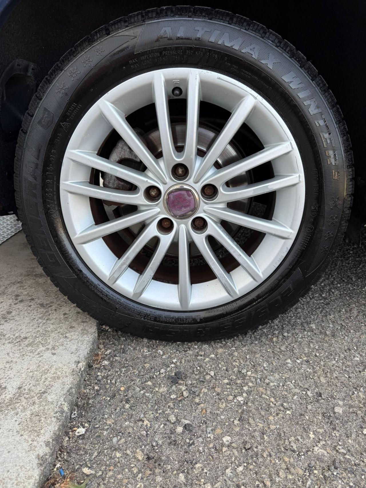 Fiat Croma 1.9 Multijet - NEOPATENTATI