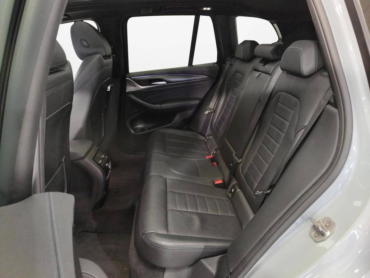 BMW X3 xDrive M40d 48V