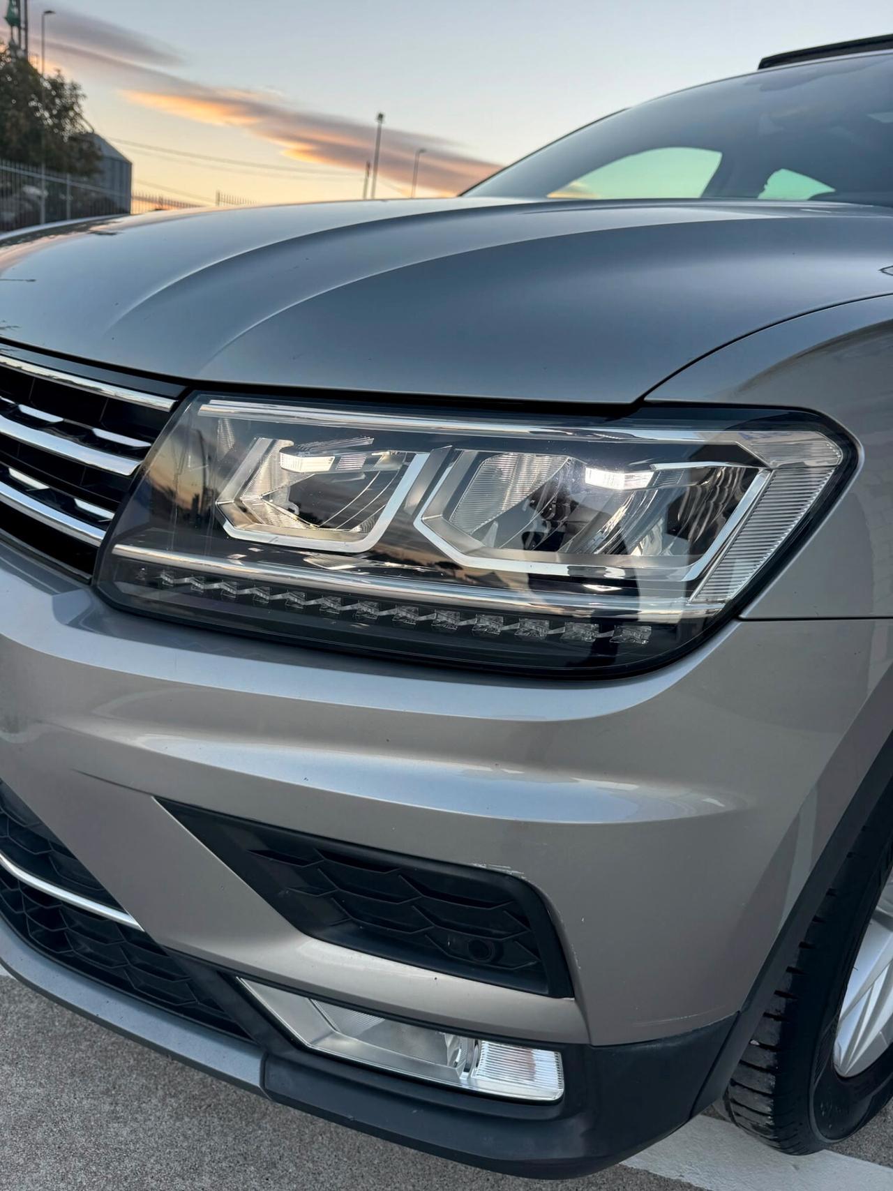 Volkswagen Tiguan 2.0 TDI SCR DSG 4MOTION Executive BMT