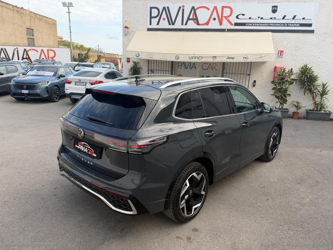 VOLKSWAGEN Tiguan 2.0 TDI 150 CV DSG R-Line