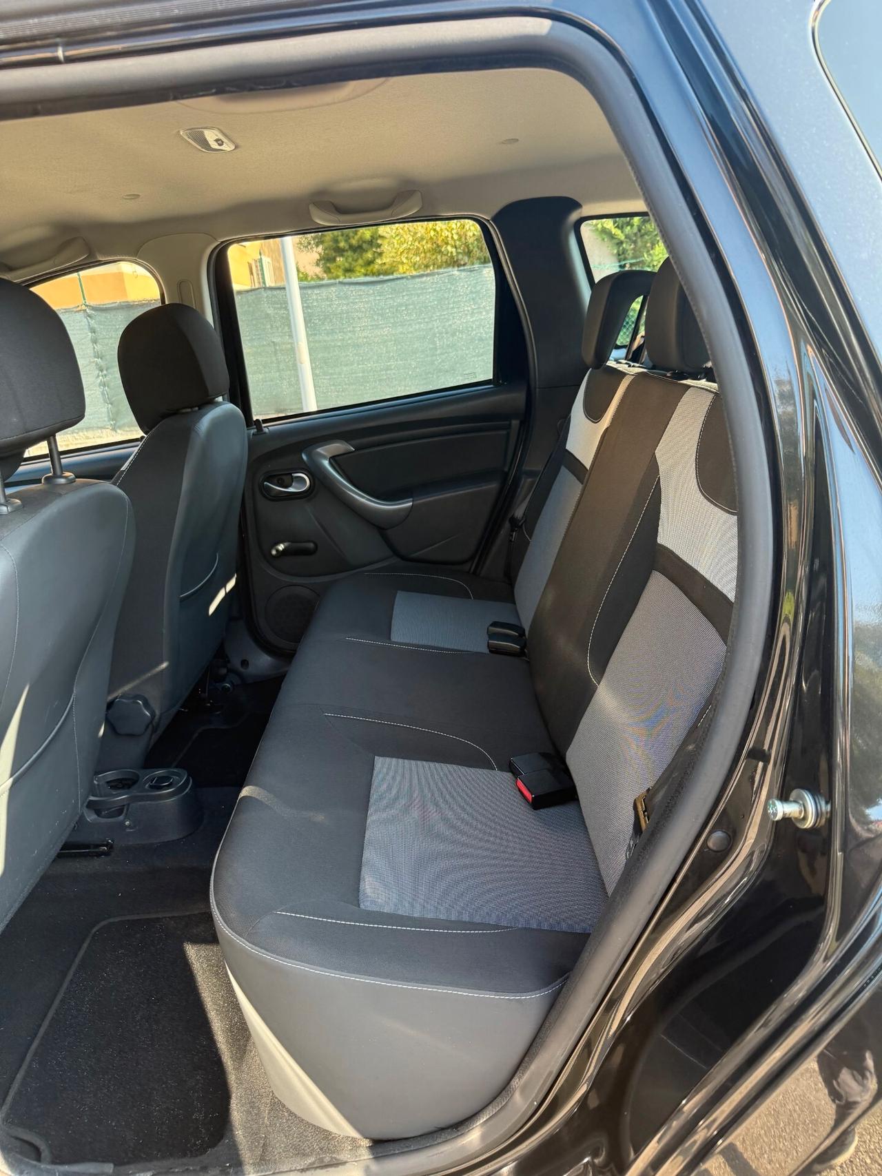 Dacia Duster 1.6 Gpl - NAV. - 12 MESI DI GARANZIA -