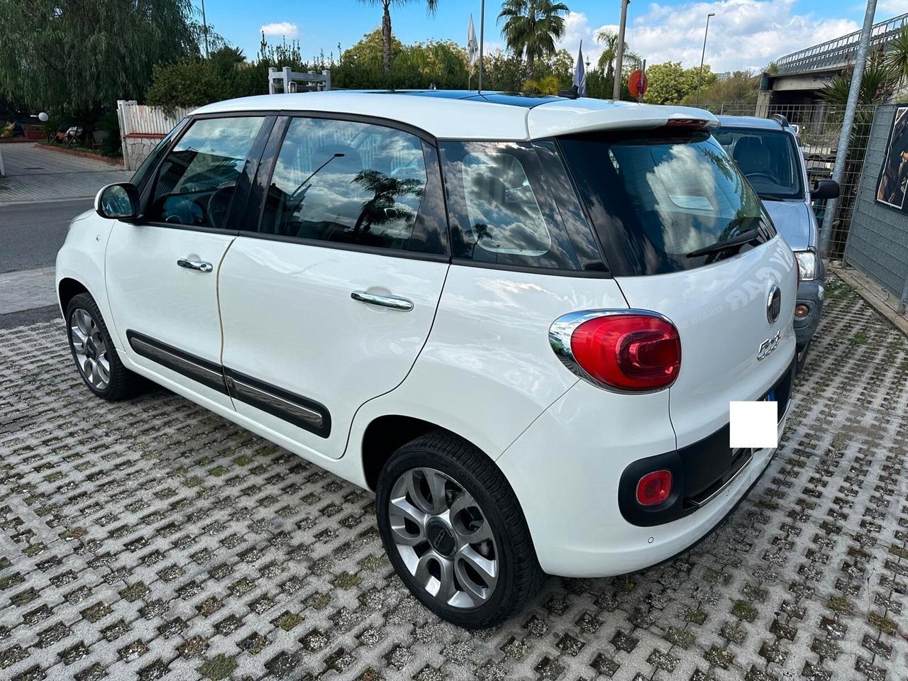 Fiat 500L 0.9 TwinAir Turbo Natural Power Lounge-09/2014