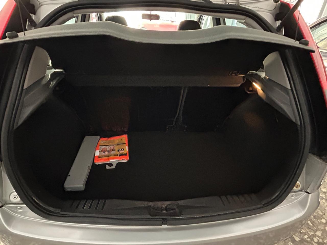 Ford Fiesta 1.4 Benz Servosterzo A/C