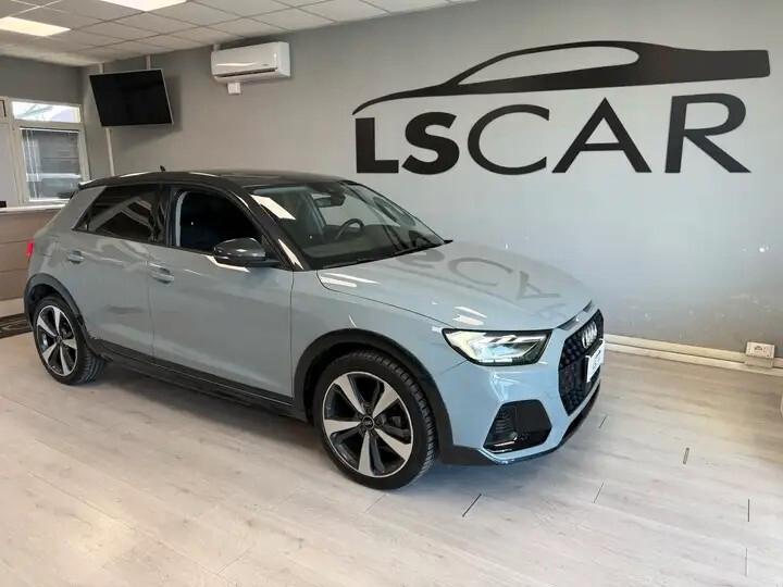 Audi A1 citycarver 30 TFSI Identity Contrast~UniPro~Promo Finanziamento~Tagliandi Certificati Audi