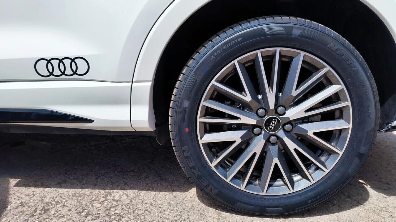 Audi Q3 35 2.0 TDI 150CV S tronic S line edition