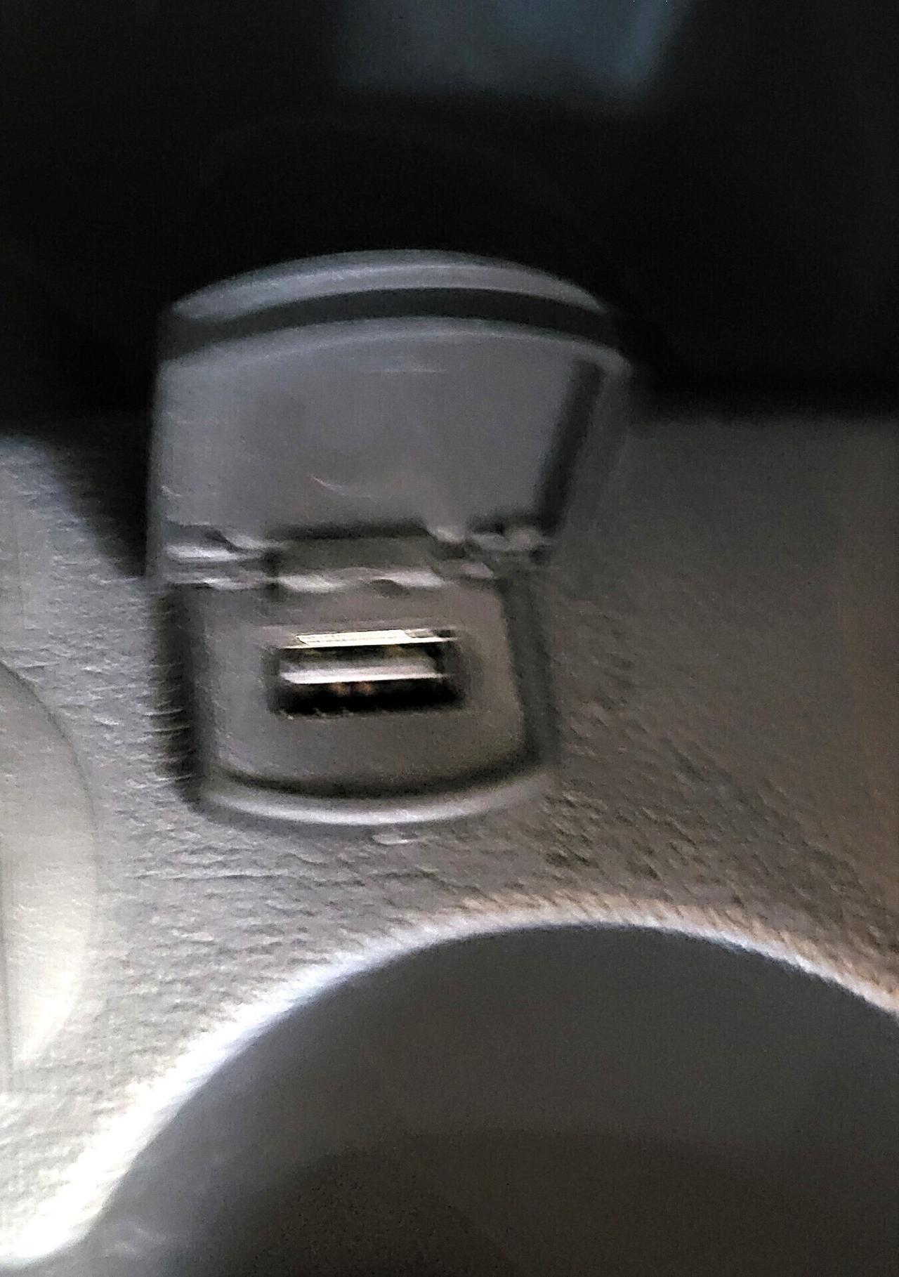 VOLKSWAGEN POLO 1,4 TDI-UNICA PROPRIET-EURO 6