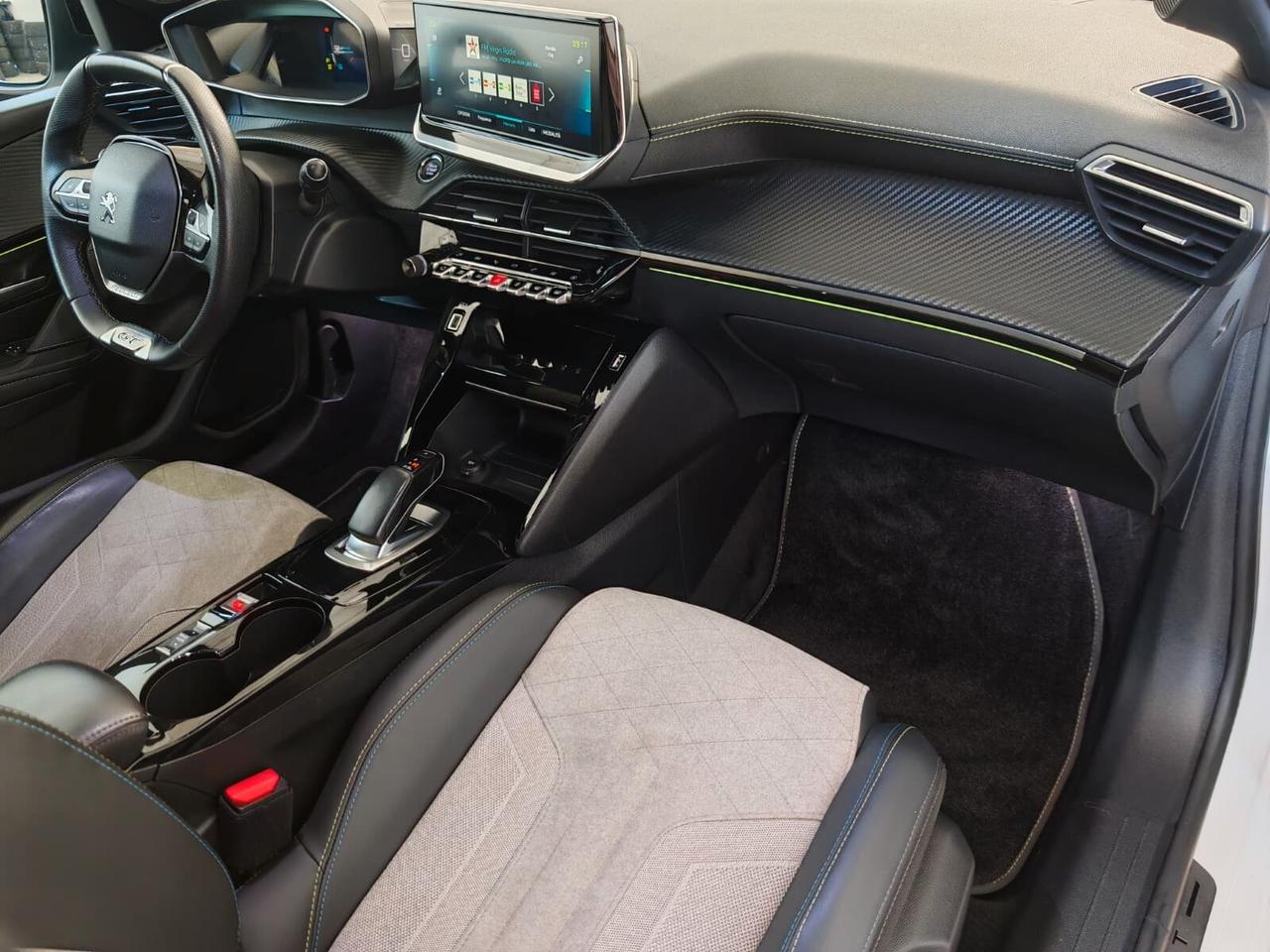 Peugeot 208 motore elettrico 136 CV 5 porte GT Pack