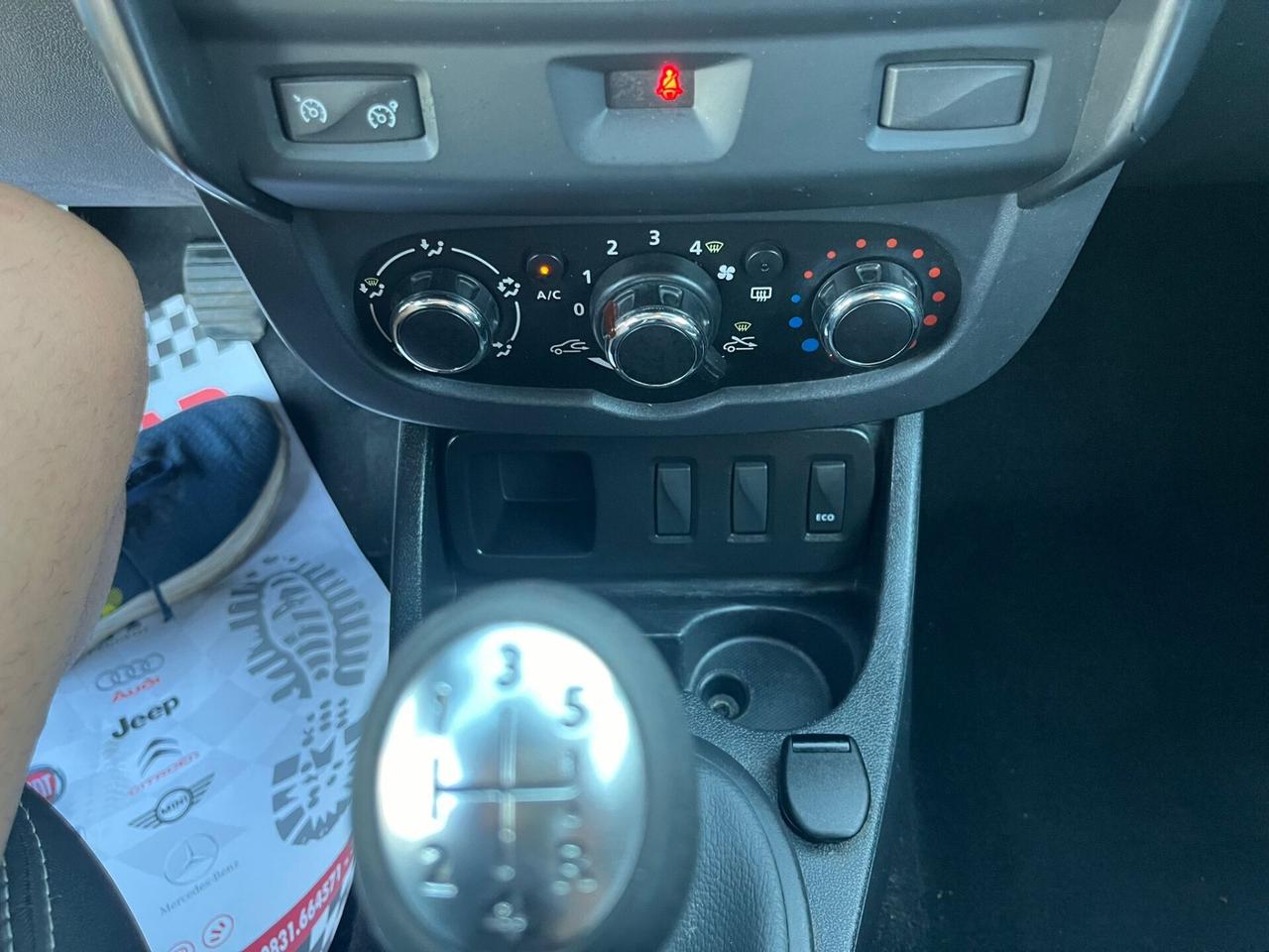 Dacia Duster 1.6 GPL Lauréate Unipro 2015