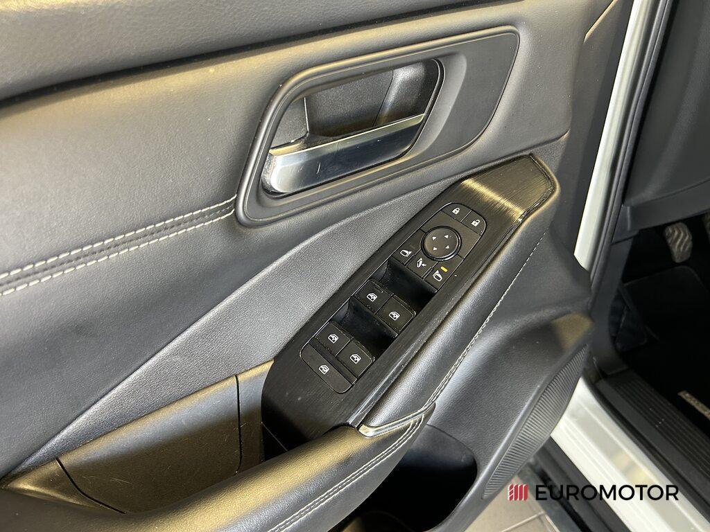 Nissan Qashqai 1.3 MILD HYBRID N-Connecta 2WD
