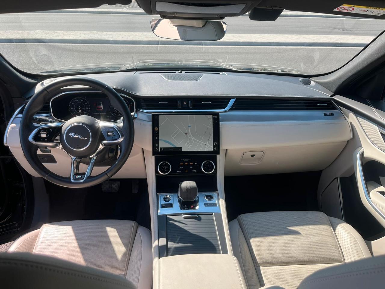 Jaguar F-Pace 2.0 D 204 CV AWD aut. R-Dynamic S
