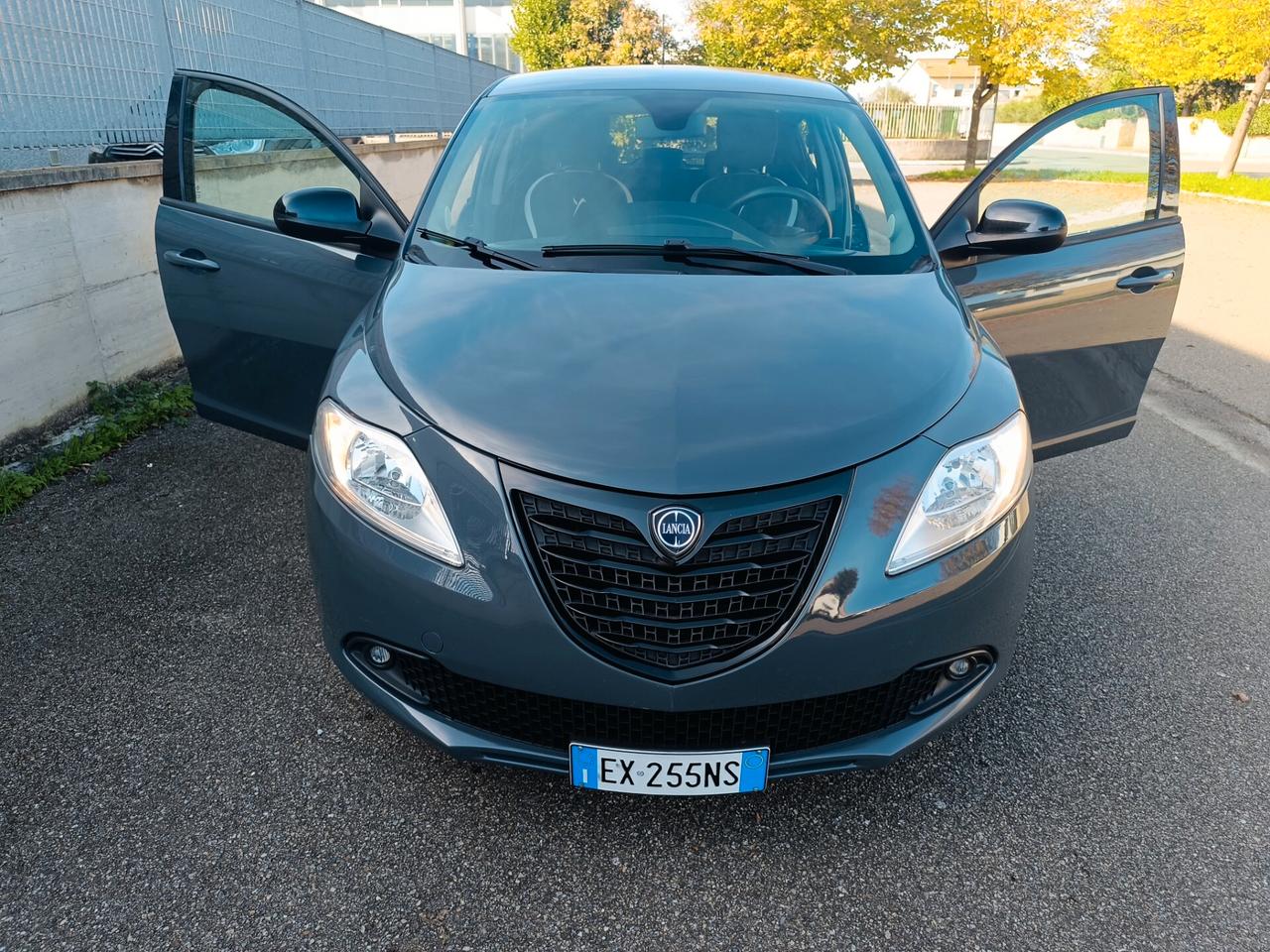 Lancia Ypsilon 1.2 5 porte GPL SOLO 129.000 KM